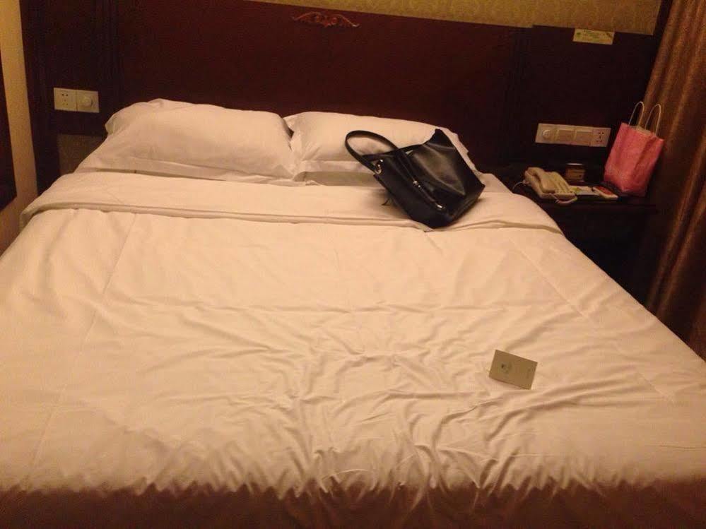 Vienna Hotel Shenzhen Railway Station Kültér fotó